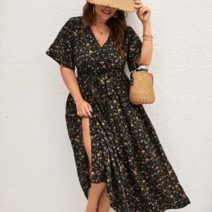 SHEIN LUNE plus ditsy floral print belted dress